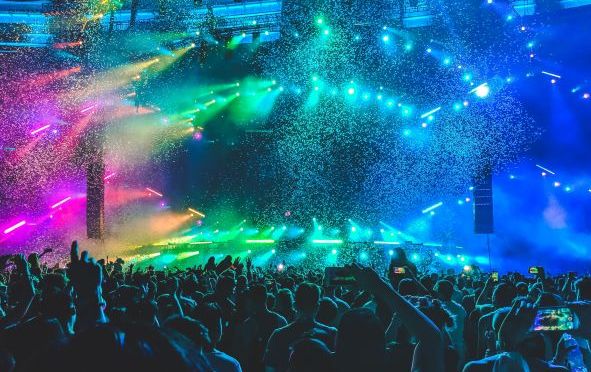 Bortom glitter och glamour